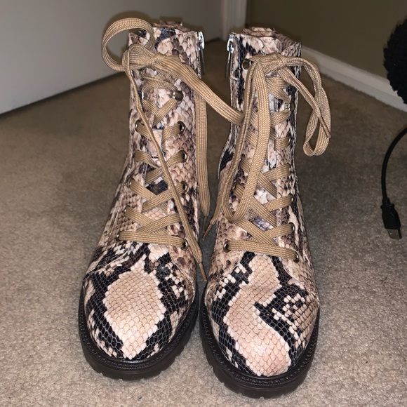 Vince Camuto Lace-Up Ankle Boots - Picture 7 of 11